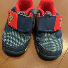 adidas　スニーカー　13.5cmの画像