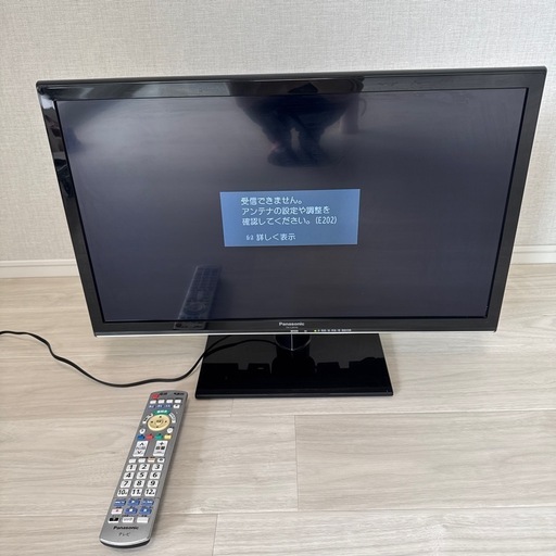 テレビ　Panasonic VIERA X6 TH-L24X6