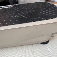 アルインコ ALINCO 3D 振動マシン バランスウェーブ FAV3017
の画像