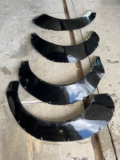 ハコスカ  2ドア　オーバーフェンダー　ワークス