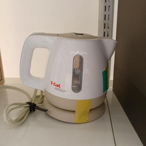 ★ジモティ割あり★電気ケトル0.8L　T-fal　高さ（H)--×幅（W)--×奥行(D)--cm【joh2737】