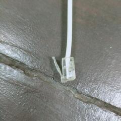 昭和レトロ ダイアル式電話 稀少クリーム色！ 差し込み口替え済。の画像
