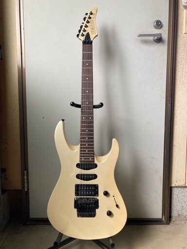 YAMAHAエレキギターとエフェクター
その他付属品