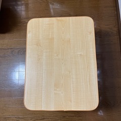 折りたたみローテーブルの画像