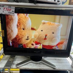 リサイクルショップどりーむ天保山店　No14617　TV　テレビ　液晶テレビ　SHARP　AQUOS　20インチ　リモコン付き　2011年製