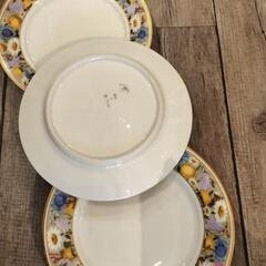 花柄平皿4枚の画像