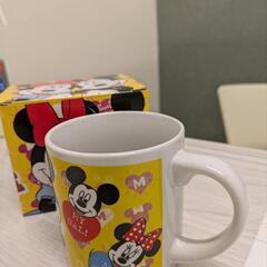 取引中 差し上げます♪未使用Disneyミッキーマウス ミニーマウス マグカップ 箱付き の画像