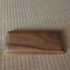 木の受け皿の画像