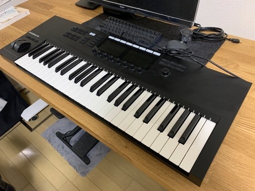 Native Instruments ( ネイティブインストゥルメンツ ) KOMPLETE KONTROL S49 MK2 MIDIキーボード