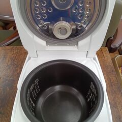 ★ジモティ割あり★ MITSUBISHI IHジャー炊飯器  18年製 動作確認／クリーニング済み MT2500の画像