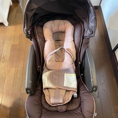 電動ハイローチェア　アップリカ　ユラリズムオート　プレミアムプラスの画像