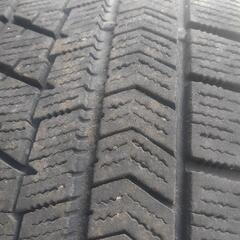 ブリジストンスタッドレスタイヤVRX185/65R15の画像