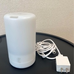 無印良品アロマディフューザー ホワイト 円筒形