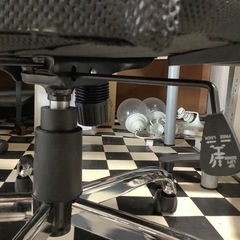 【リサイクルサービス八光】幅６４cm　 ワークチェア インバネス MC 　ブラックの画像
