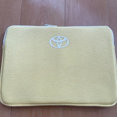 TOYOTA パソコン保護ケースポーチの画像