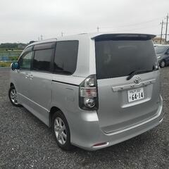 h19年、ヴォクシー！コミコミ価格！車検来年6月！の画像