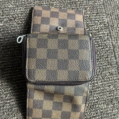 ルイヴィトン三つ折財布
