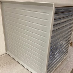 書類収納引出しの画像