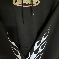 FR2服/ファッション パーカーの画像