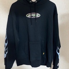 FR2服/ファッション パーカーの画像