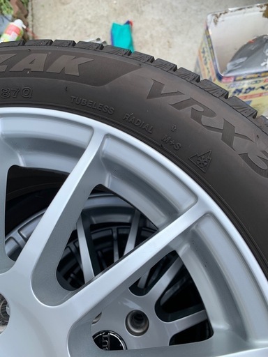 2022年製　スタッドレス195/55R16 ワーゲン　