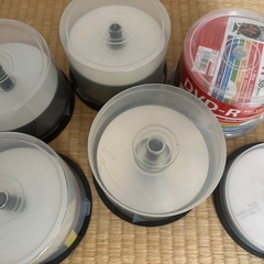 DVD-R.ブルーレイディスク、CD-Rの画像