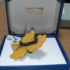 本甲張ブローチ　値下げ半額の画像