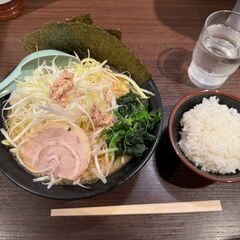 【現在 1 0 代 も活躍中】昼休みに皆で大食いバトルも♡【平成生まれ募集中】ラック屋♪の画像