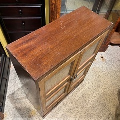 《売約済》【池上店】昭和レトロ キャビネット ヴィンテージ ガラス棚 飾り棚 古民家 古道具 当時物の画像