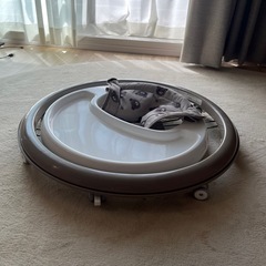 ベビー用品 歩行器の画像
