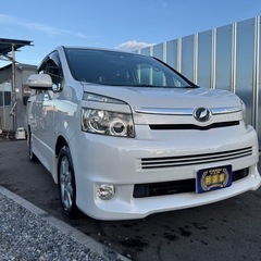 🉐【支払い総額35万円】車検令和7年5月10日H20年式 ヴォク...