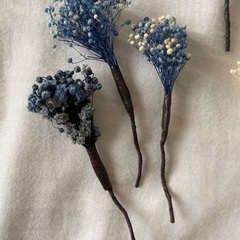 ヘアアクセサリー　ドライフラワーの画像