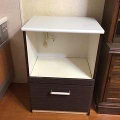 電子レンジ台　(キズあり) お譲りします