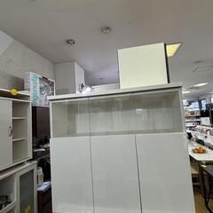 LED付きギャラリー収納本棚 3枚扉タイプ ホワイト
