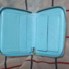 みどり色の🟢ルイヴィトンのミニ財布　の画像