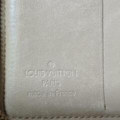 きいろ色の🟡ルイヴィトンのミニ財布　の画像