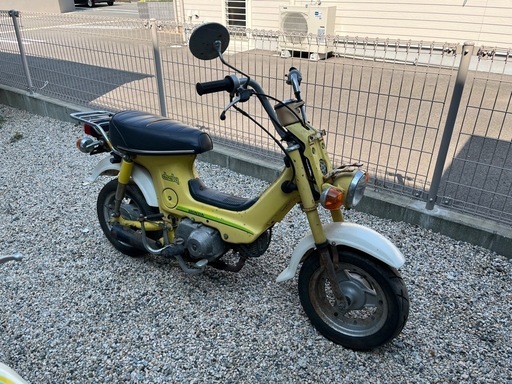 シャリー　レストアベース　エンジン始動確認済み