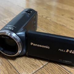 ビデオカメラ　Panasonic HC-V480MS ＋ 三脚の画像