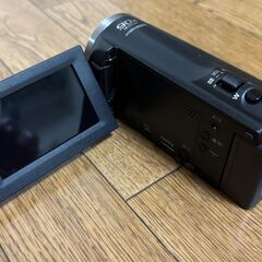 ビデオカメラ　Panasonic HC-V480MS ＋ 三脚の画像