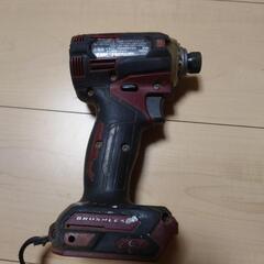 マキタ　40v  インパクトドライバーの画像