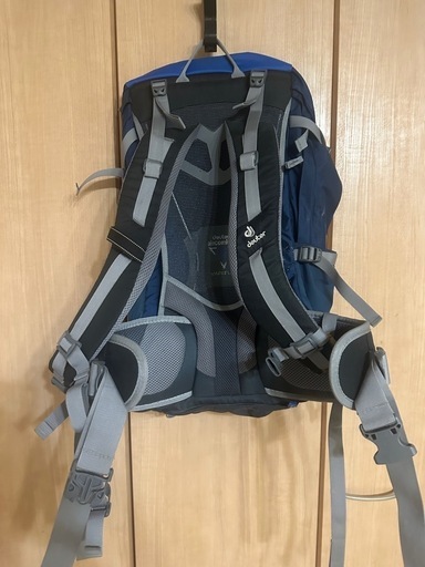 deuter FUTURA PRO 38 バックパック 青