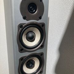 タワースピーカー／ONKYO オンキョー D-057F トールボーイ シルバー ※バナナプラグスピーカーケーブル5m付きの画像