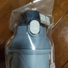 恐竜水筒　新品未使用の画像