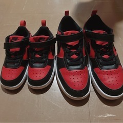 美品　Kidsお揃い👟NIKE COURT BOROUGH LOW