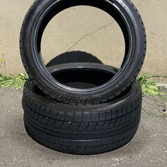 中古スタッドレスタイヤ、Bridgestone(ブリヂストン) BLIZZAK(ブリザック) VRX　275/35/19　2本セット