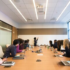 【未経験大歓迎！在宅で働きながら、英語力をつけてキャリアの選択肢を広げませんか？】の画像