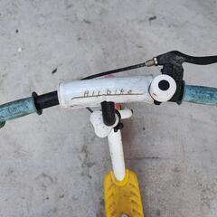 キックバイク ペダルなし自転車 キッズバイク バランスバイク  子供用自転車 子供自転車 ランニングバイク　エアバイク「公園の天使」の画像