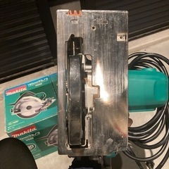 マキタ 190mm 丸ノコ　M585の画像