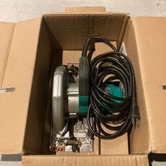 マキタ 190mm 丸ノコ　M585の画像