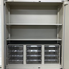 ダイシン工業　スチールキャビネット　鍵付き　事務所棚　オフィス家具の画像